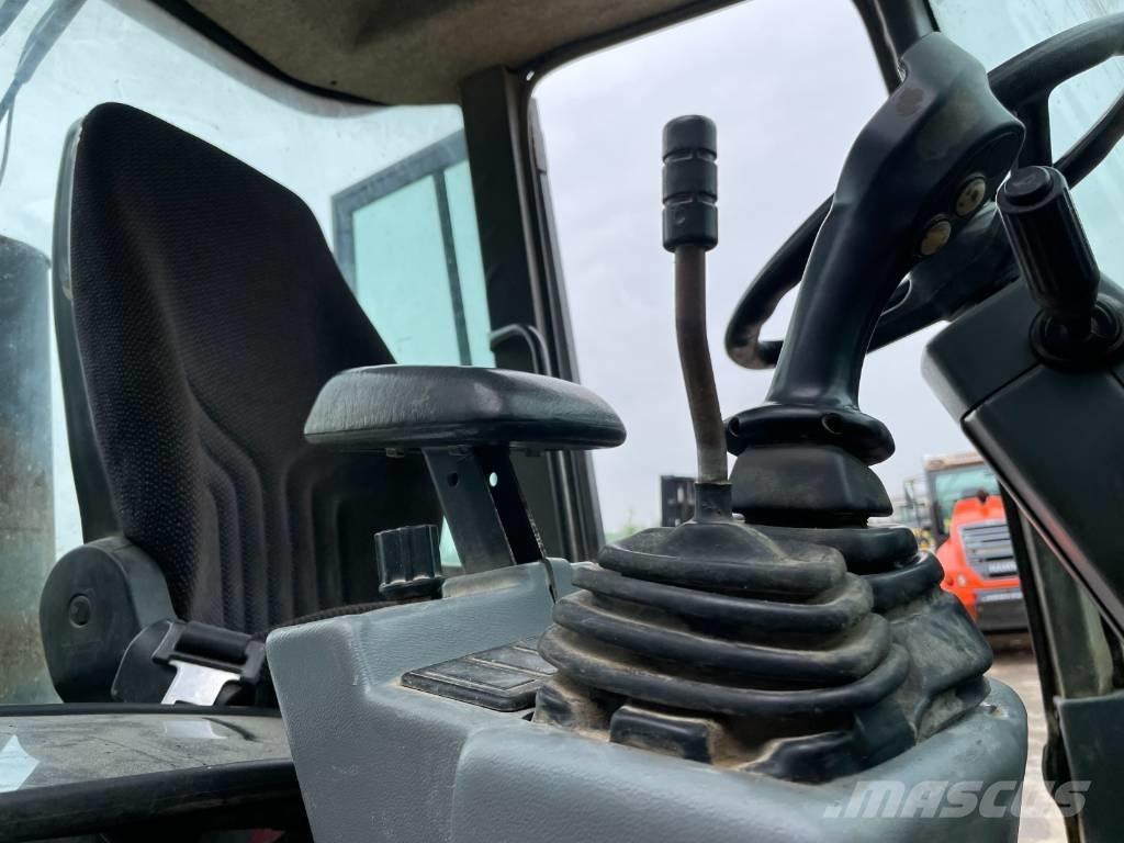 Volvo L 30 ZX Kolesové nakladače