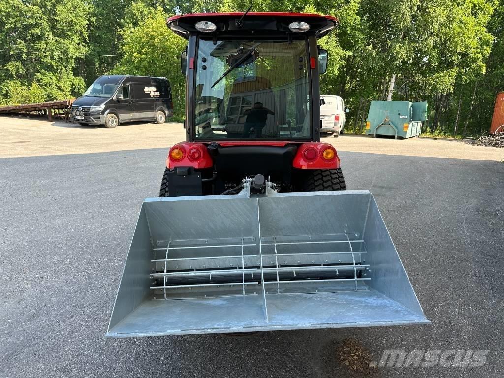 Shibaura traktor Kompaktné traktory
