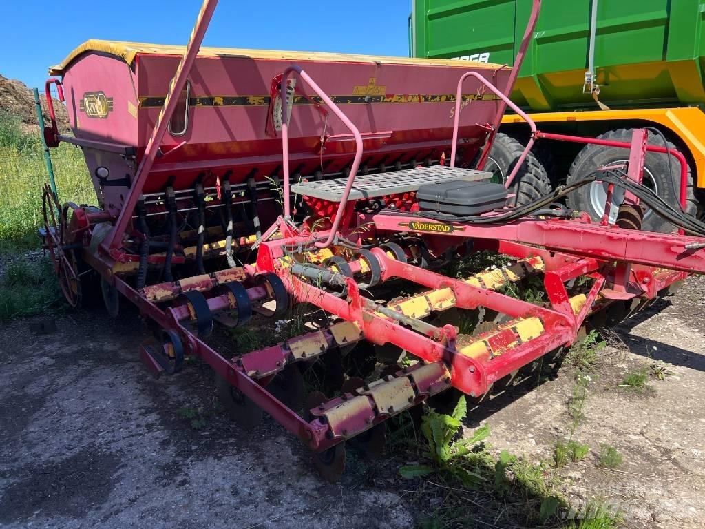 Väderstad Rapid400C Kombinované sejačky