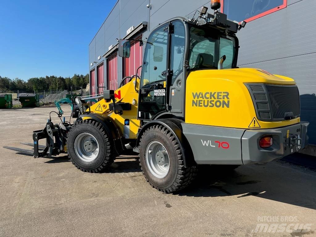 Wacker Neuson WL 70 Kolesové nakladače