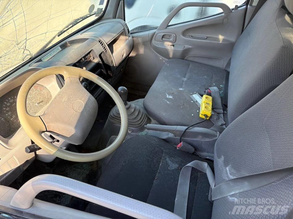 Toyota Dyna Nakladacia/sklápacia bočnica