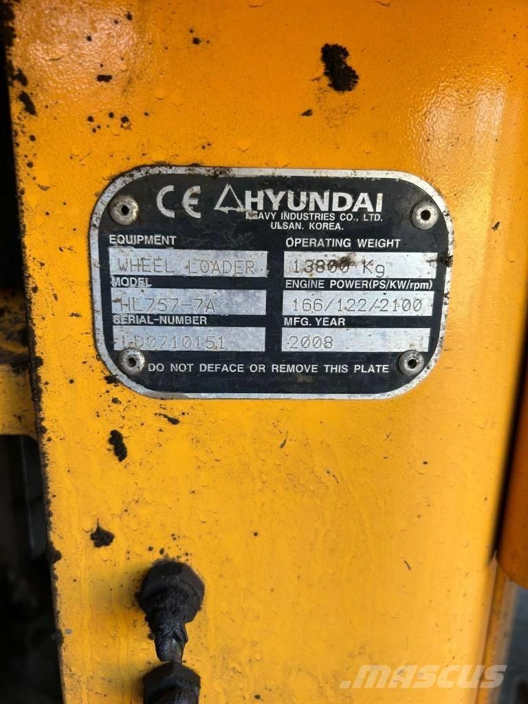 Hyundai HL 757-7 A Kolesové nakladače