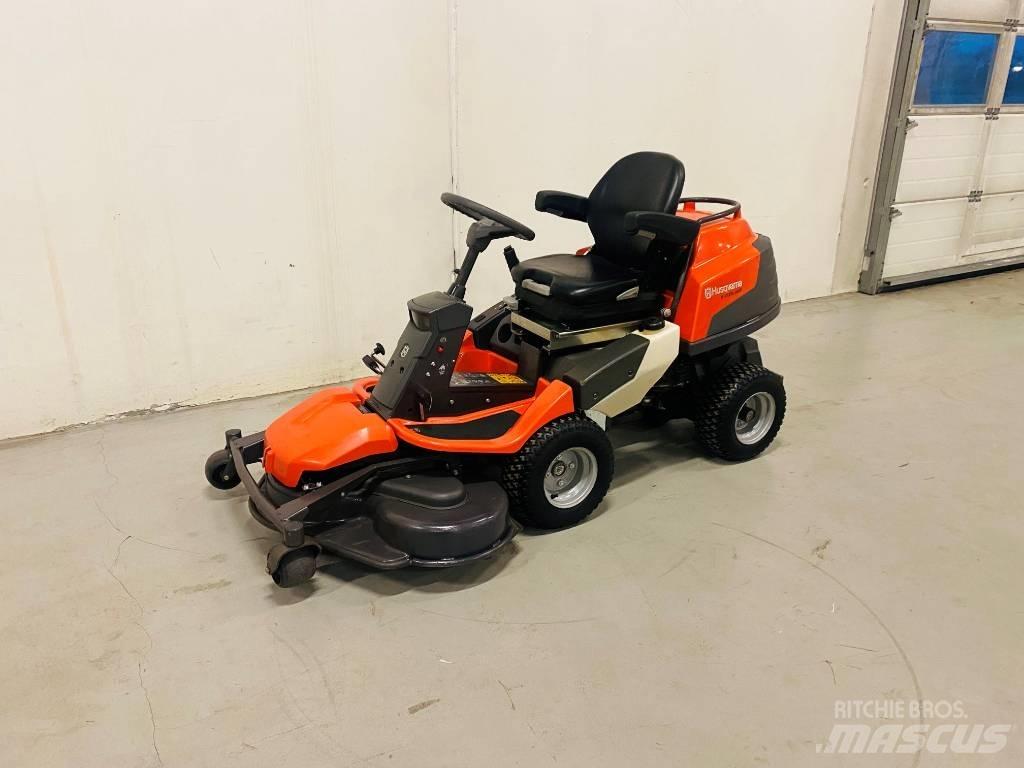 Husqvarna R418Ts AWD Samochodné kosačky