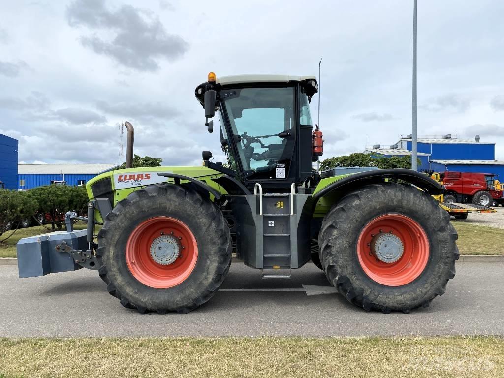 CLAAS Xerion 3800 Traktory