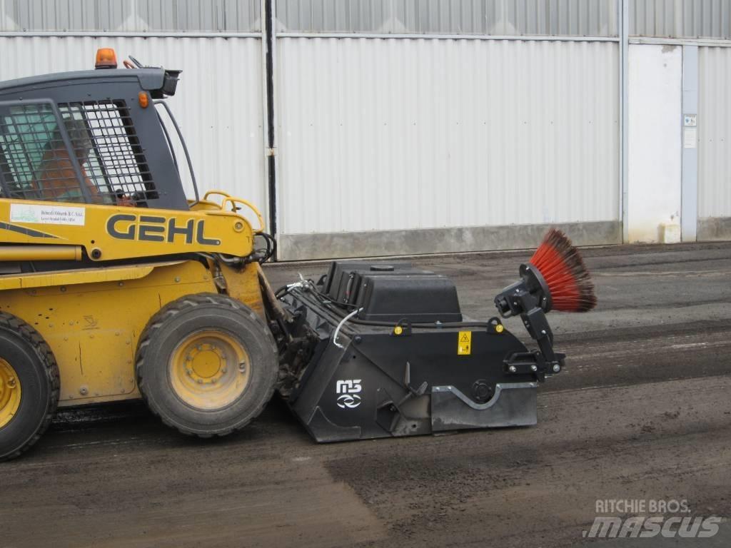 M3 Sweeper Bucket HD Komunálna technika - ostatné