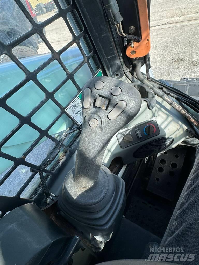 Bobcat S 770 Šmykom riadené nakladače
