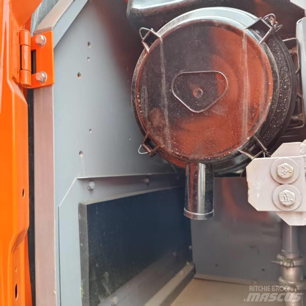 Hitachi ZX 210 Pásové rýpadlá