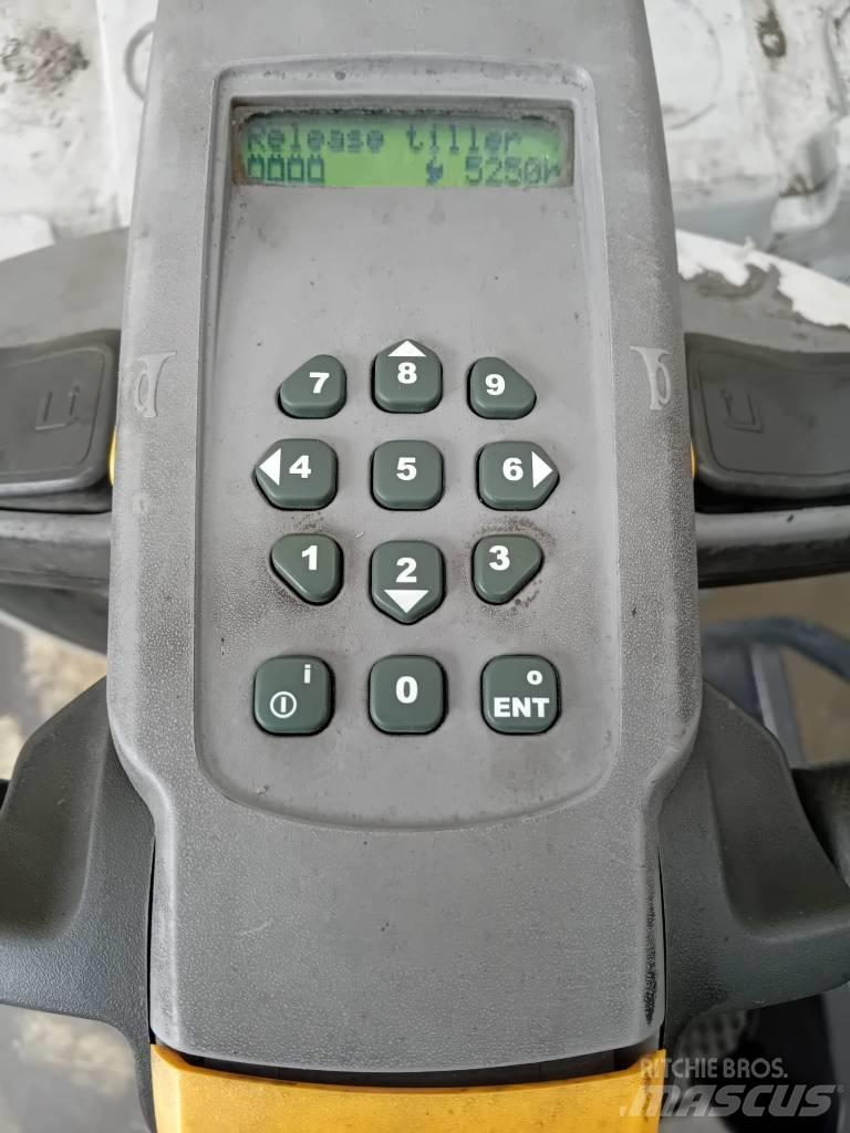 UniCarriers PMR 200F Nízkozdvižný vozík s plošinou