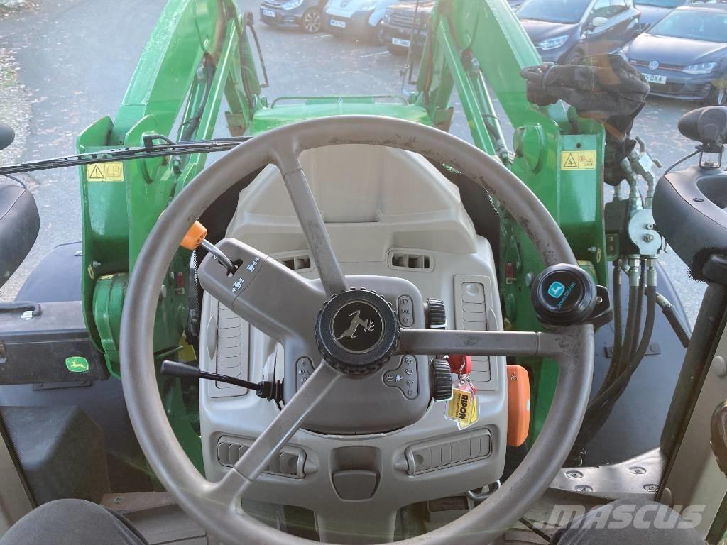 John Deere 6130 M Traktory