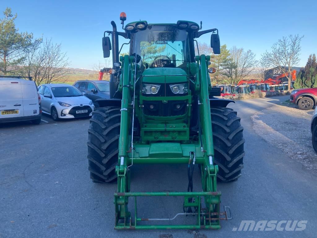 John Deere 6130 M Traktory