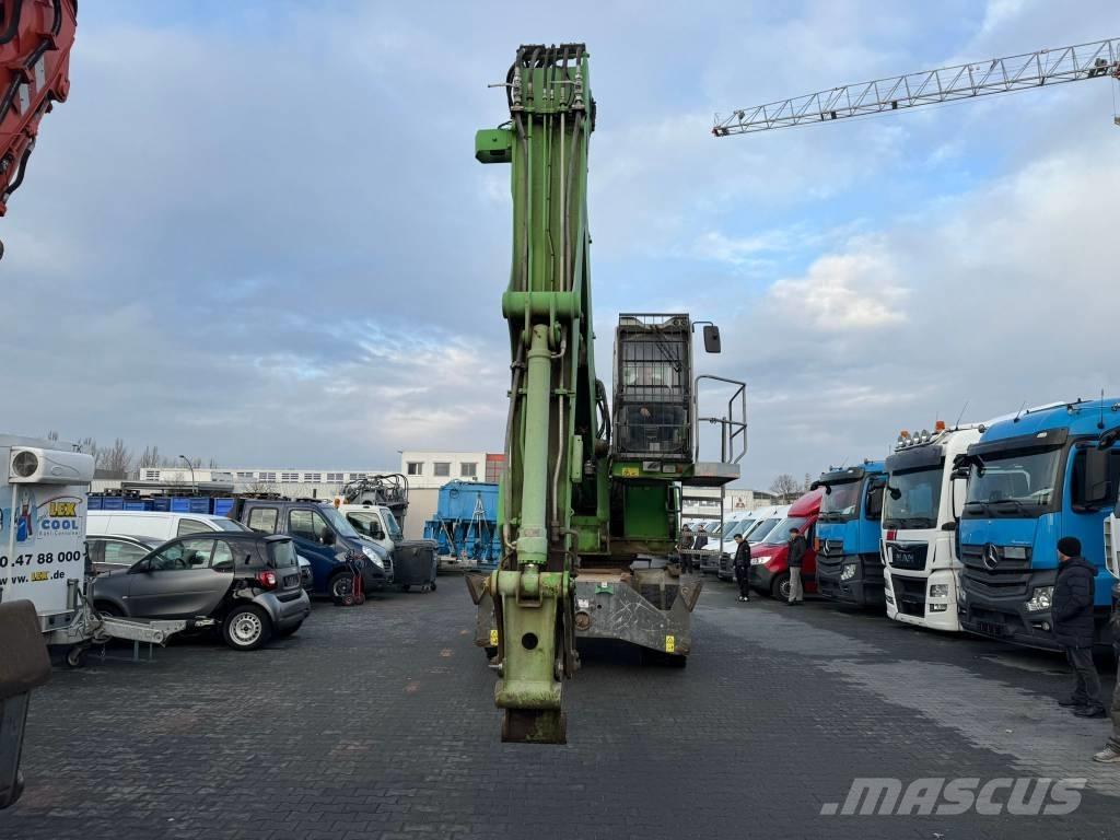 Sennebogen 821 E Kolesové rýpadlá