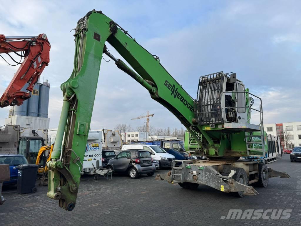 Sennebogen 821 E Kolesové rýpadlá