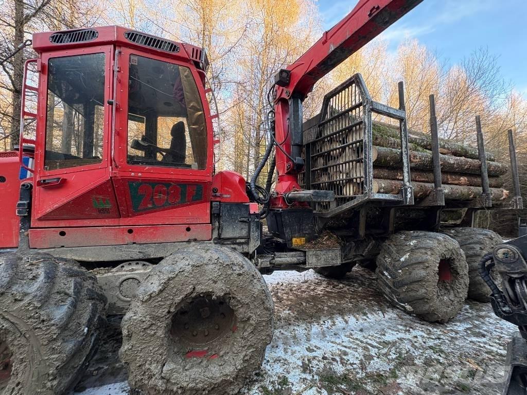 HSM 208F 11 Lesné traktory