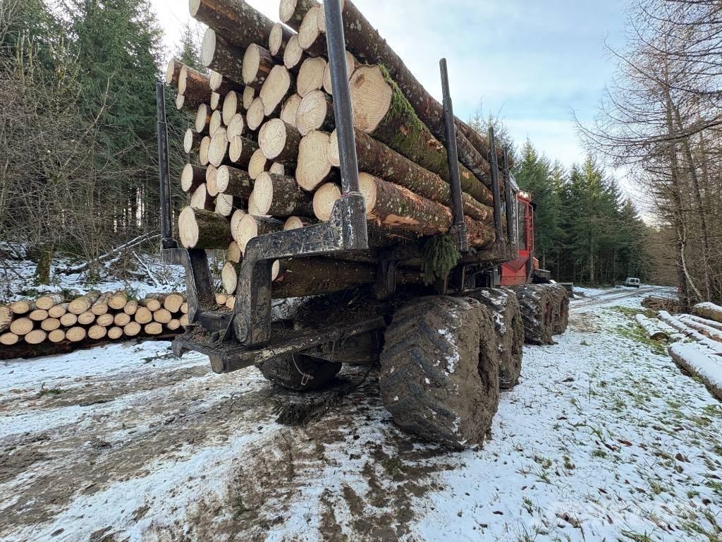 HSM 208F 11 Lesné traktory