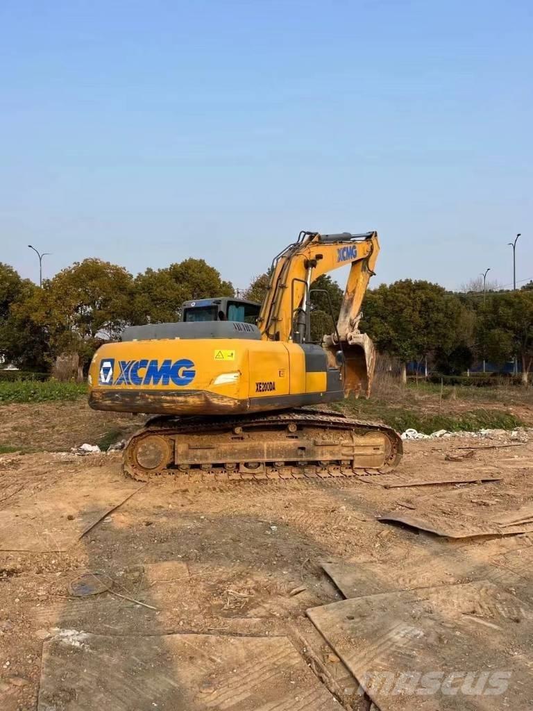 XCMG XE 200 DA Pásové rýpadlá