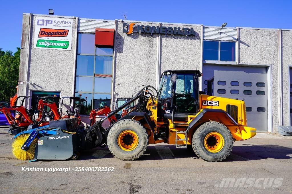 JCB 437HT Kolesové nakladače