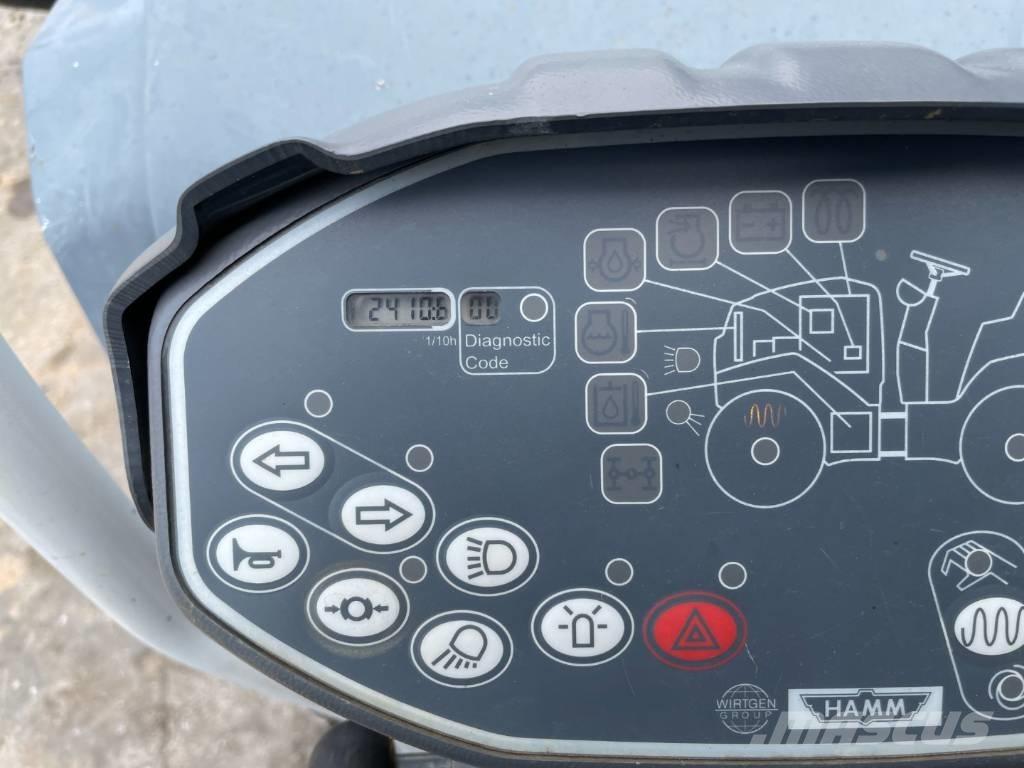 Hamm HD 12 VV Tandemové valce