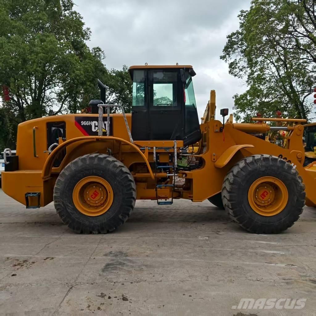 CAT 966 H Kolesové nakladače
