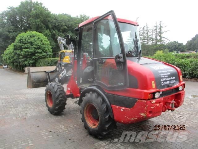 JCB 406 T4 Kolesové nakladače