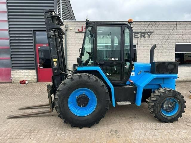 JCB 930-4 Terénne vysokozdvižné vozíky