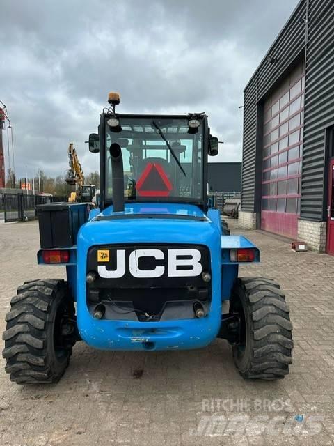 JCB 930-4 Terénne vysokozdvižné vozíky