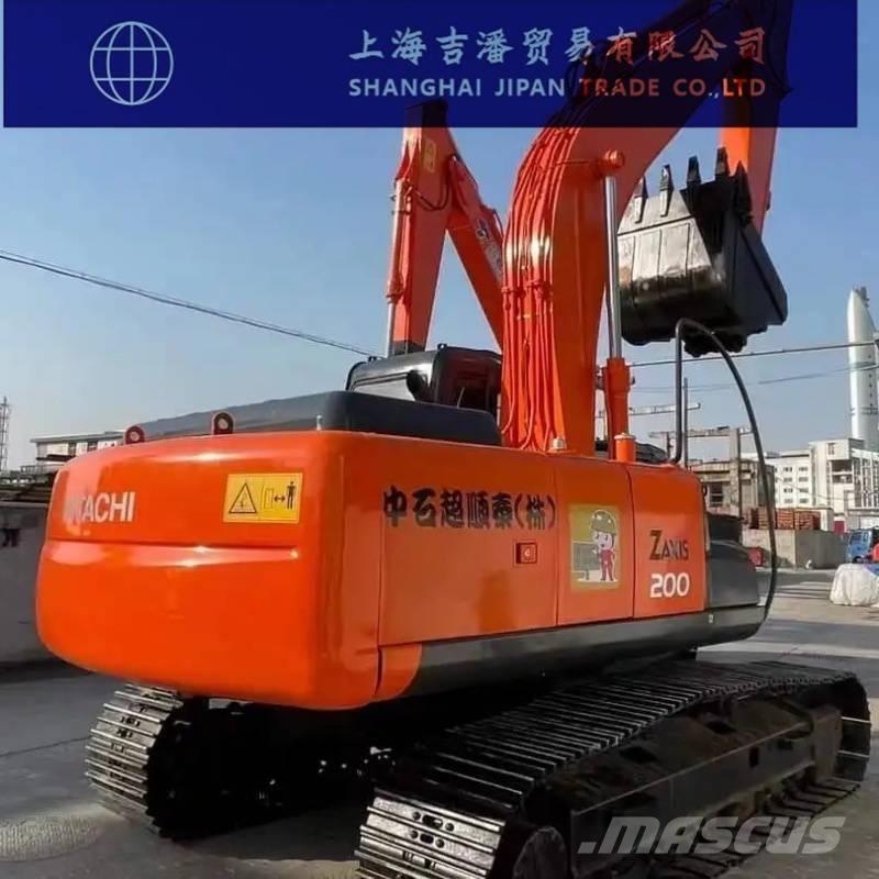 Hitachi ZX 200 Pásové rýpadlá
