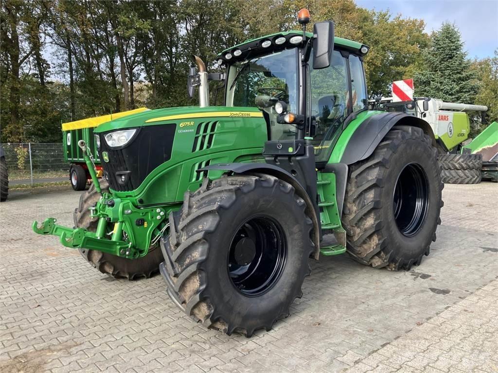 John Deere 6175R Traktory