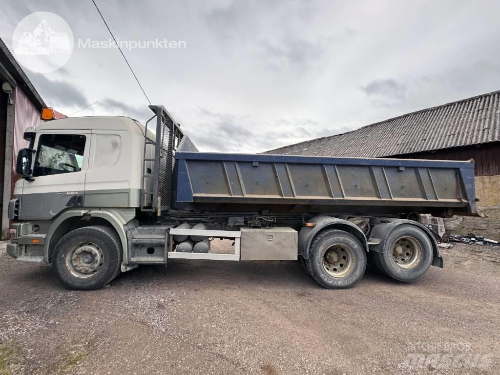 Scania P 124-360 Hákový nosič kontajnerov