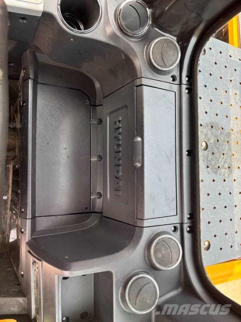 Hyundai R 350LVS Pásové rýpadlá