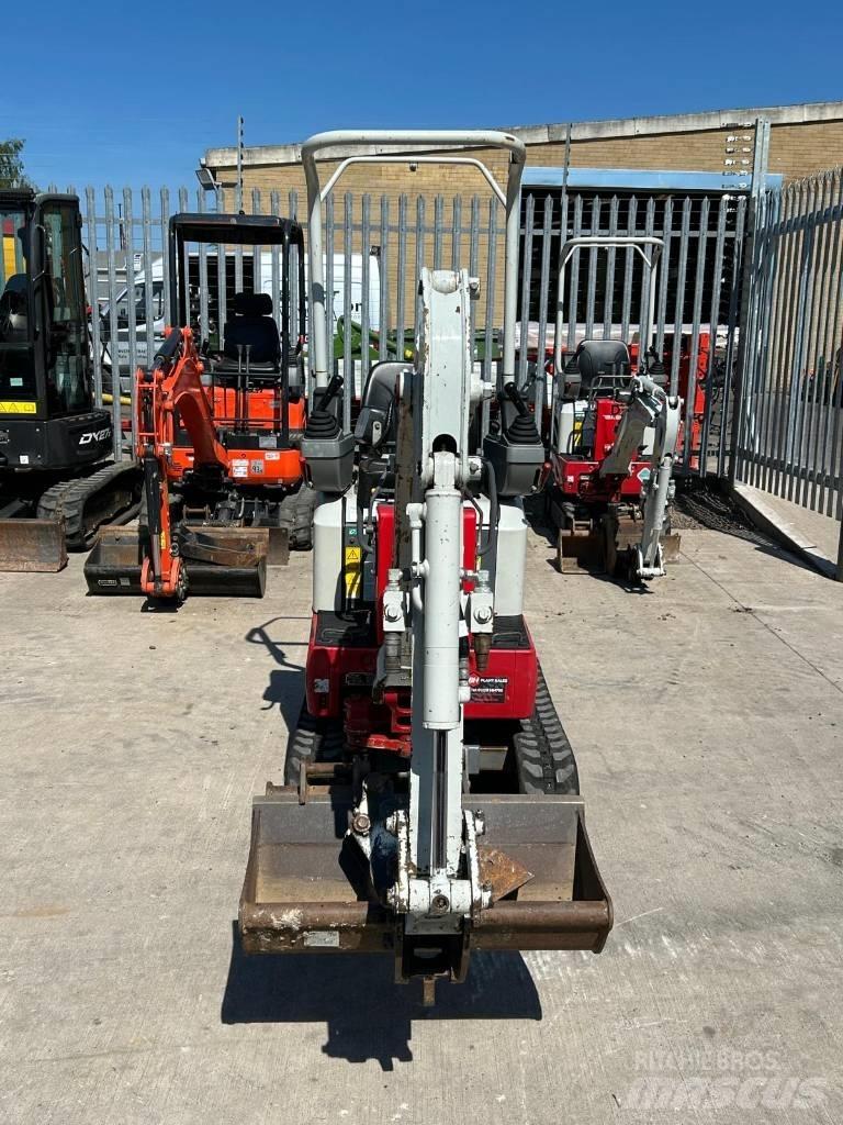 Takeuchi TB 210 R Mini rýpadlá < 7t
