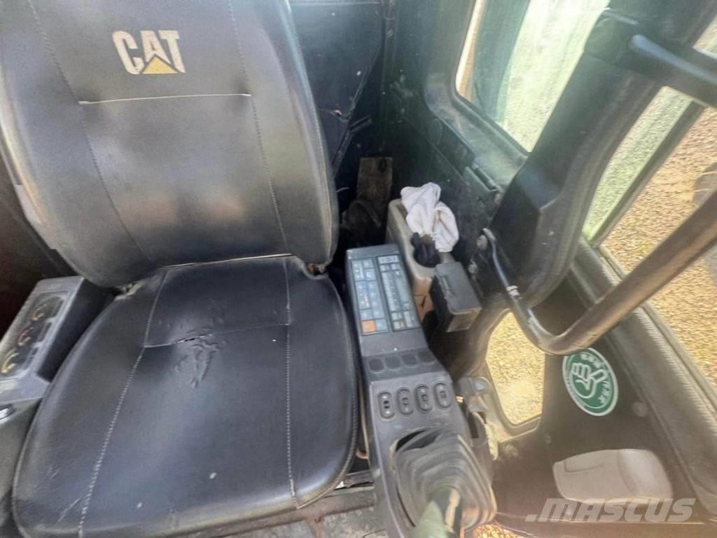 CAT 308 C SR Pásové rýpadlá