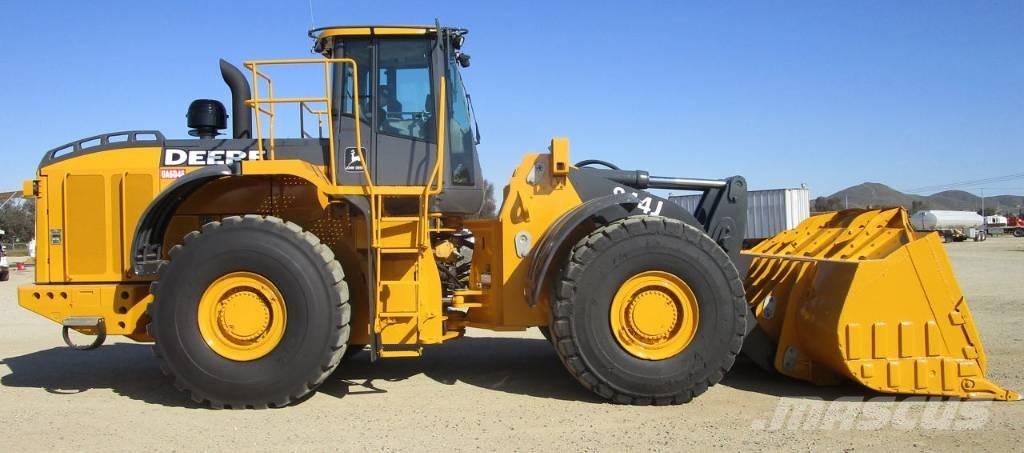 John Deere 844 J Kolesové nakladače