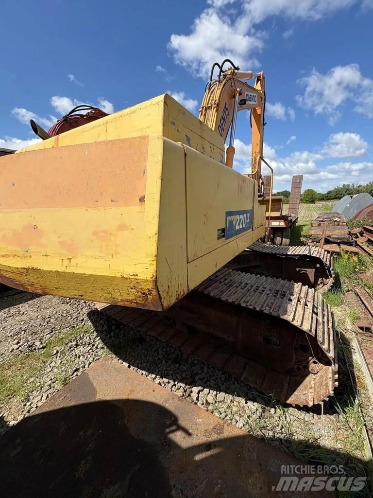 Daewoo DH 220LC Pásové rýpadlá