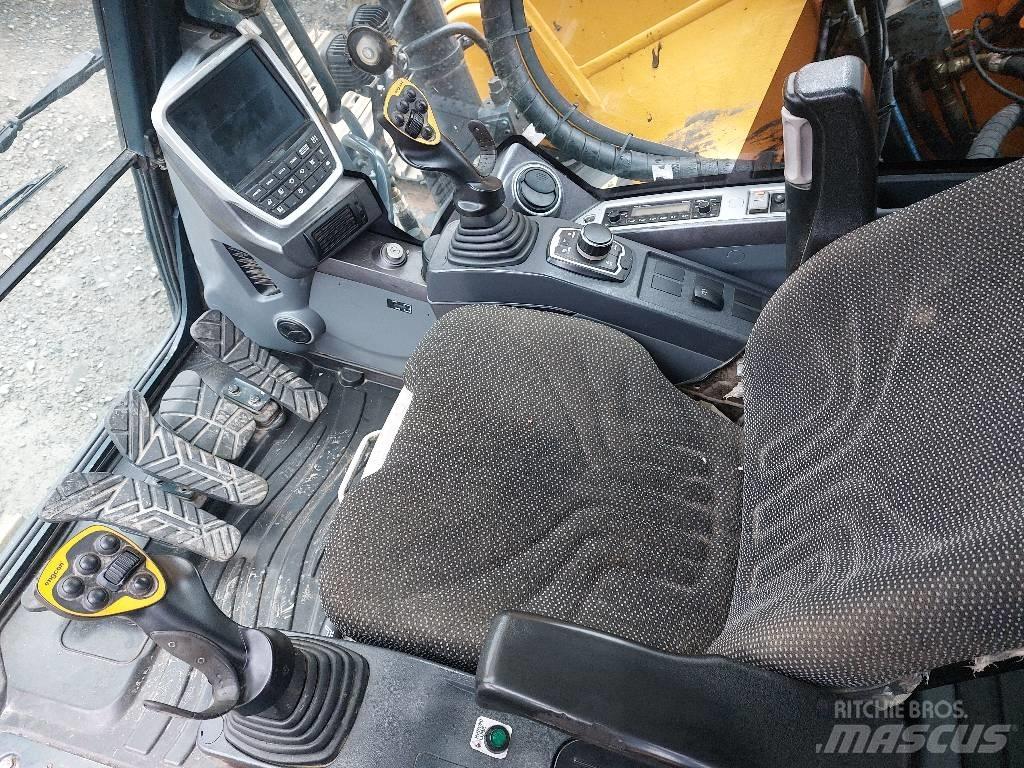 Hyundai HX 220 L Pásové rýpadlá