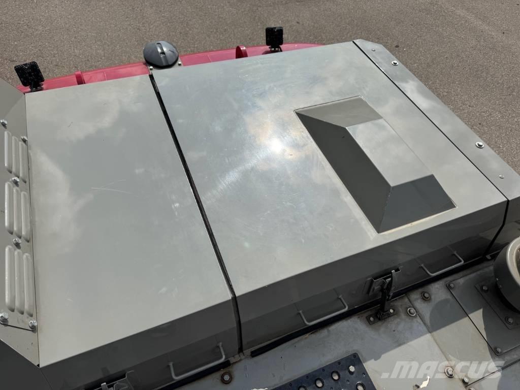 Hitachi ZX 350 LC-6 Pásové rýpadlá