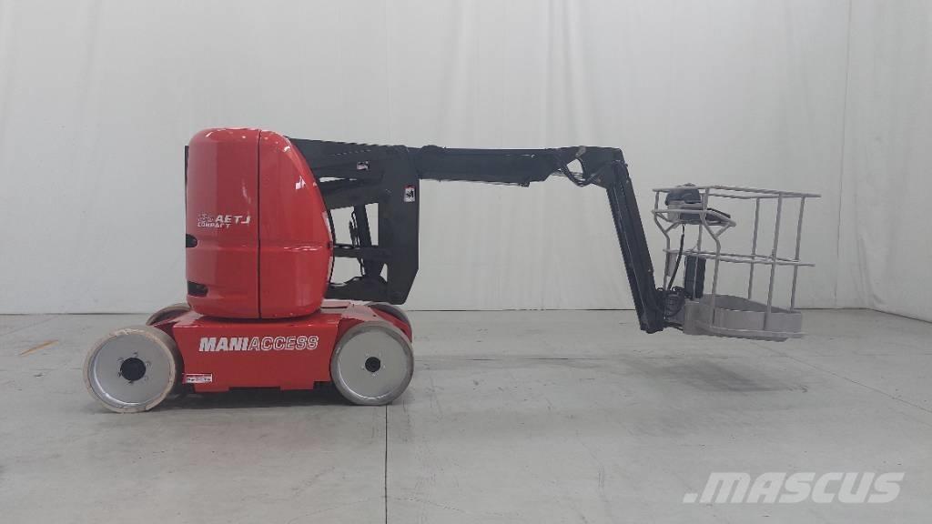 Manitou 120 AET JC Kĺbové plošiny