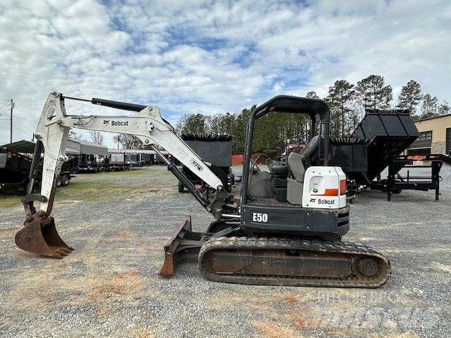 Bobcat E 50 Mini rýpadlá < 7t