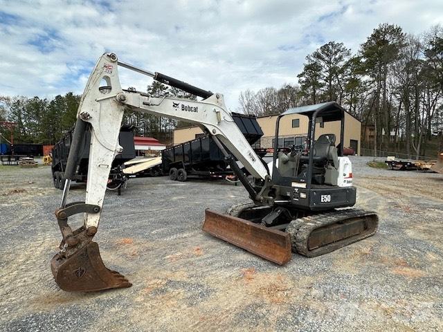 Bobcat E 50 Mini rýpadlá < 7t