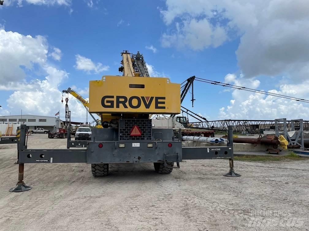 Grove RT 600 E Žeriavy pre ťažký terén