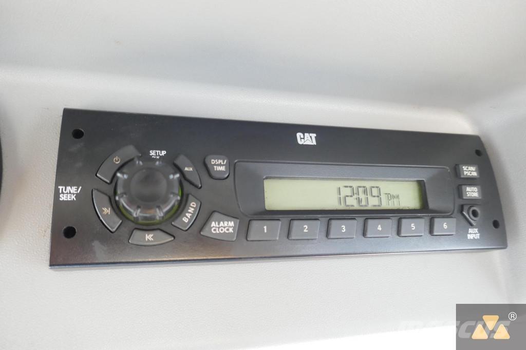 CAT D7E LGP Pásové dozéry