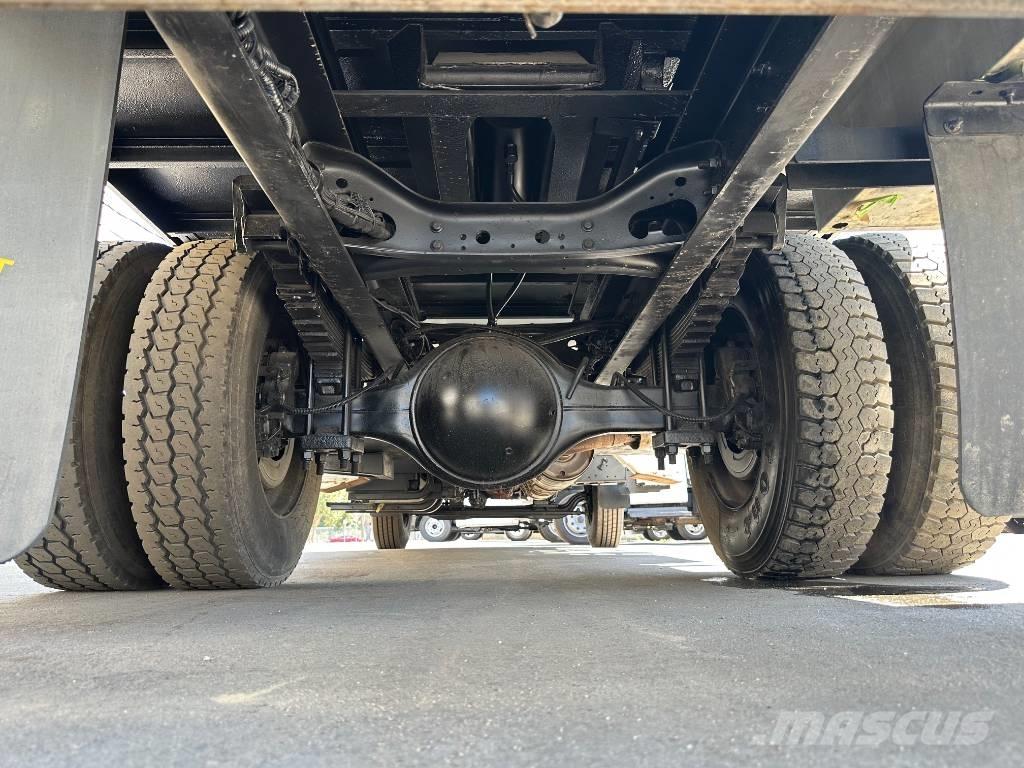 Ford F 750 SD Ďalšie poľnohospodárske stroje