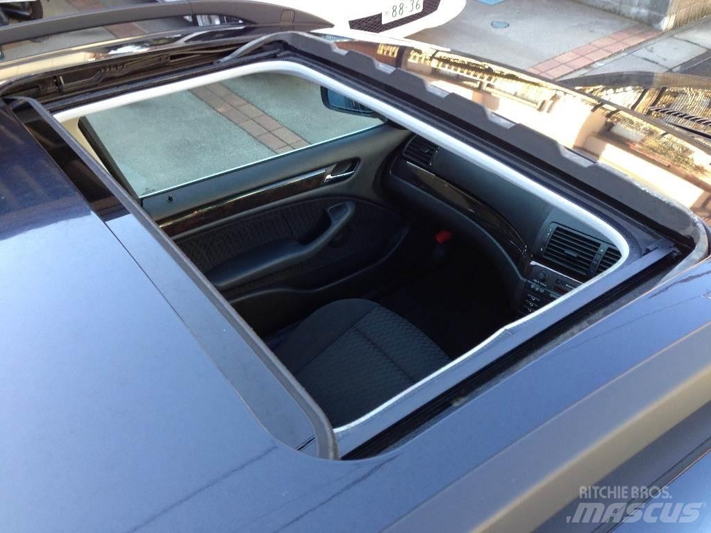 BMW GF-AM28 Automobily