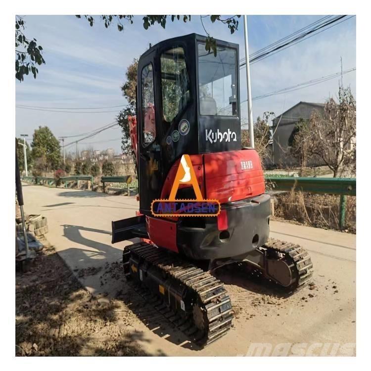 Kubota U 35 Mini rýpadlá < 7t