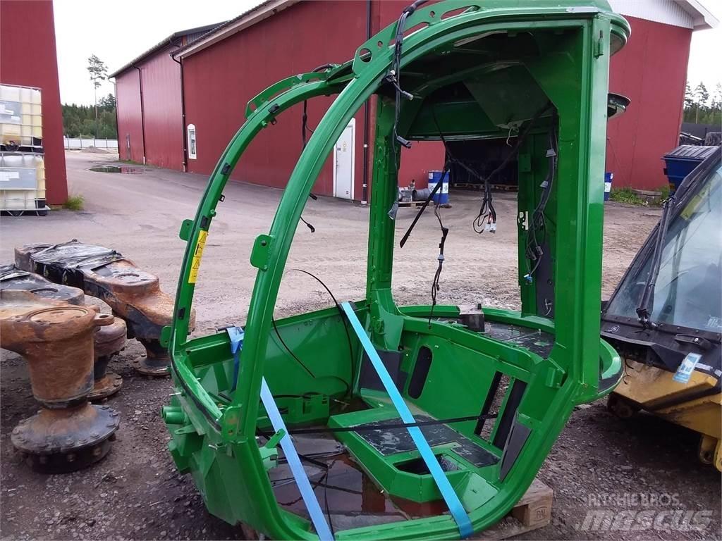 John Deere E/G Kabíny a interiér
