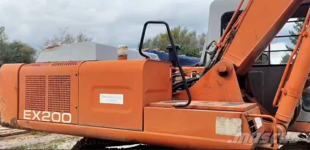 Hitachi EX 200-3 Pásové rýpadlá