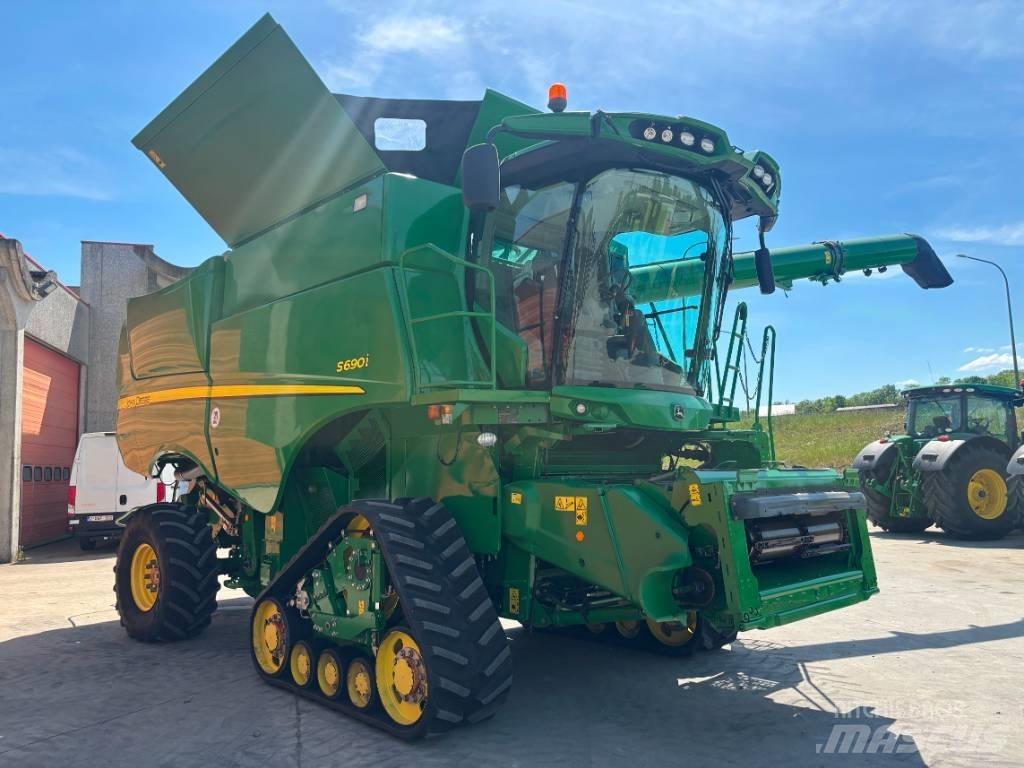 John Deere S 690 i Kombinované zberacie stroje