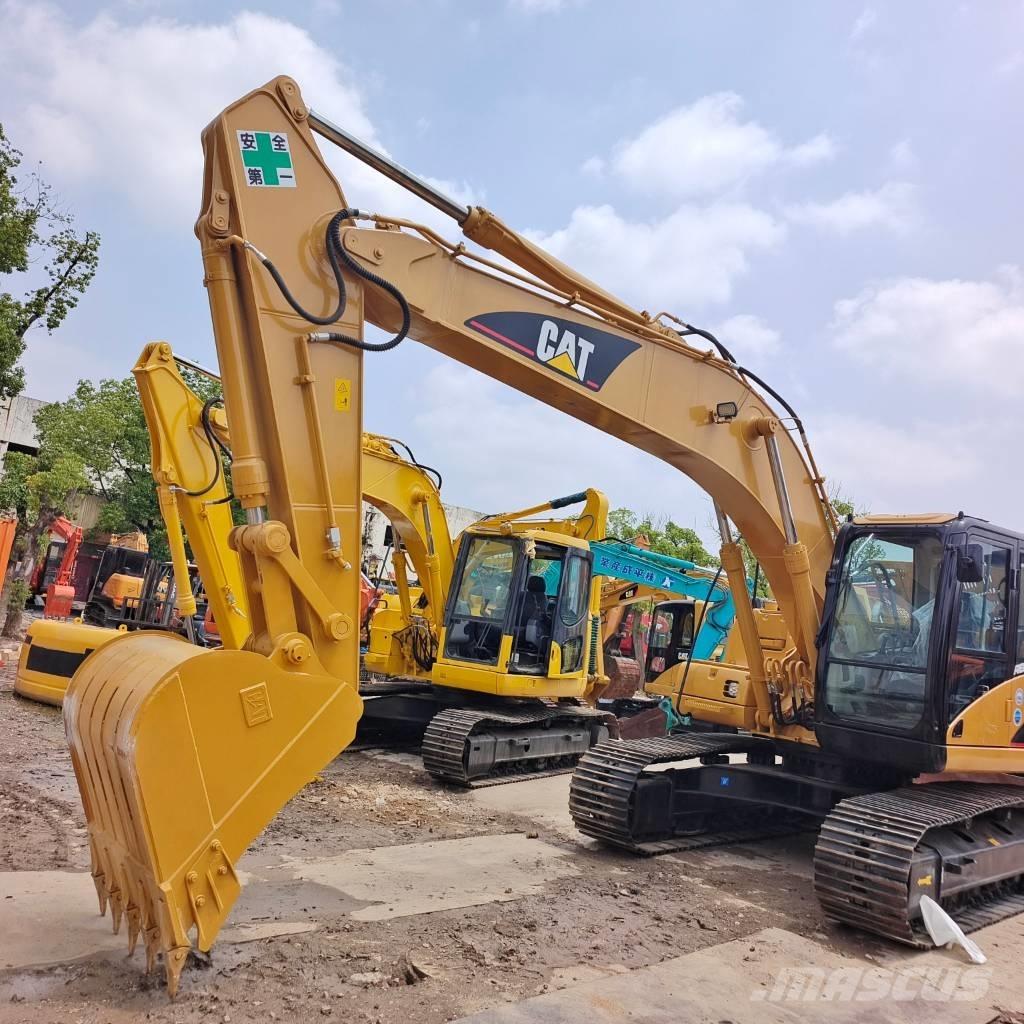CAT 320 CL Pásové rýpadlá