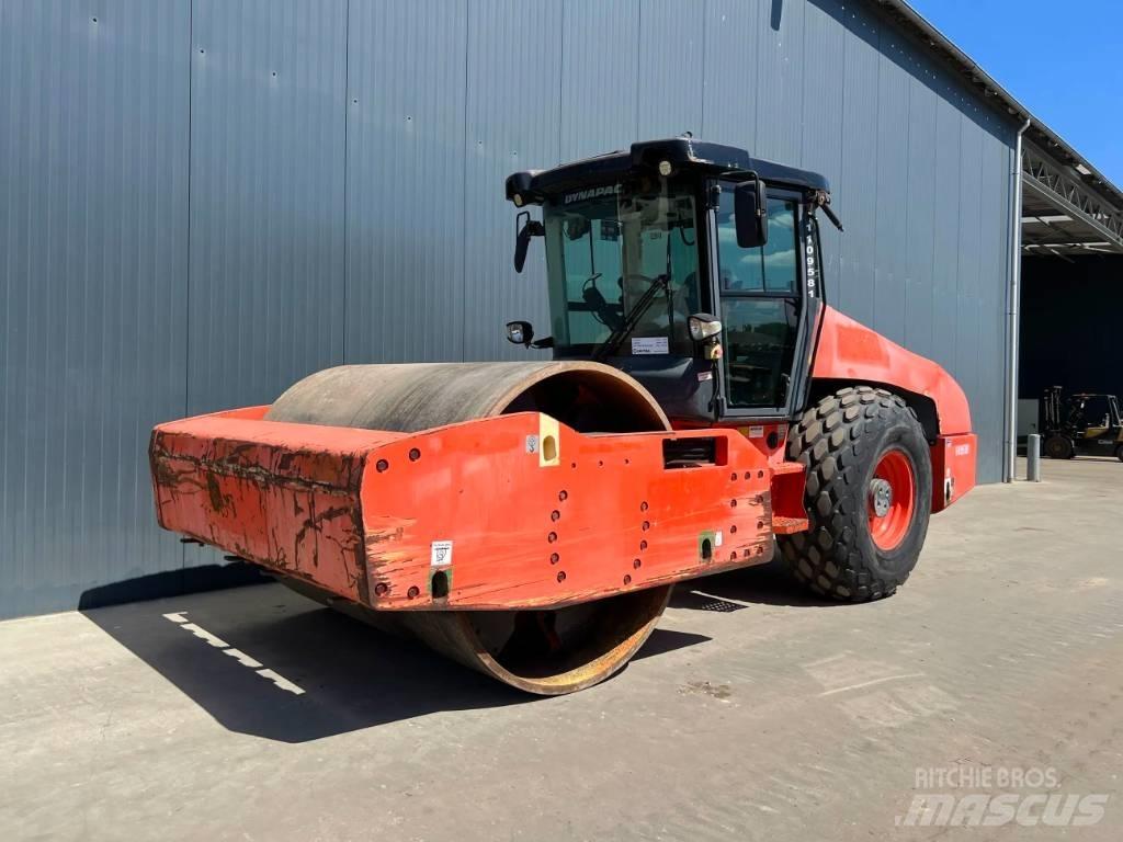 Dynapack CA6500D Ťahačové valce
