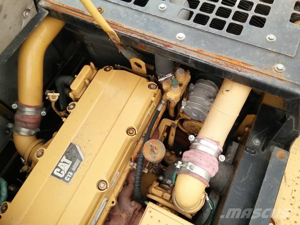 CAT 345 D L Pásové rýpadlá