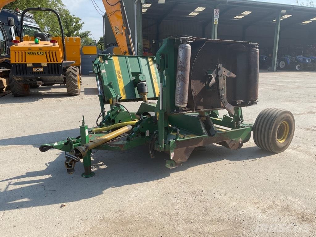 Major 12000 GR Žacie stroje